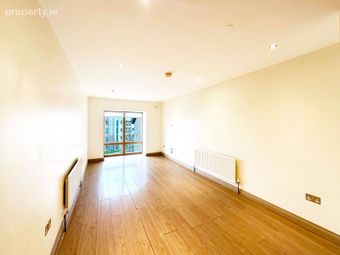 17 The Crescent, Carrickmines Green, Carrickmines, Dublin 18 - Image 2