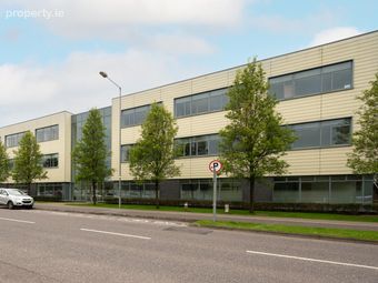Beckett House, Barrack Square, Ballincollig, Co. Cork, Carrigrohane, Co. Cork - Image 2