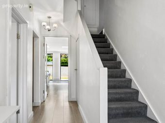 23 Drummartin Park, Goatstown, Dublin 14, Co. Dublin, Goatstown, Dublin 14 - Image 3