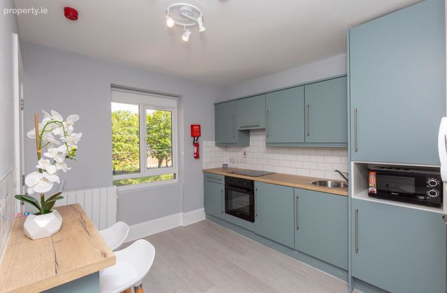 Apartment 7, 34 Grove Park, Rathmines, Dublin 6 - Click to view photos