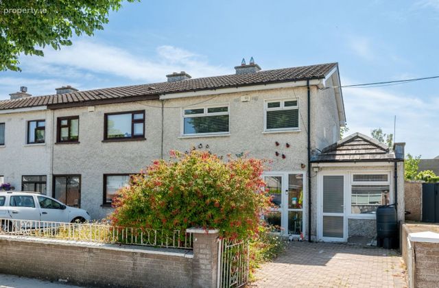 15 Inbhir Ide Drive, Malahide, Malahide, Co. Dublin - Click to view photos