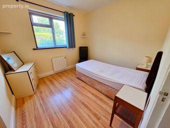 2 Emerson Court, Emerson Avenue, Galway City Centre, Co. Galway - Image 4