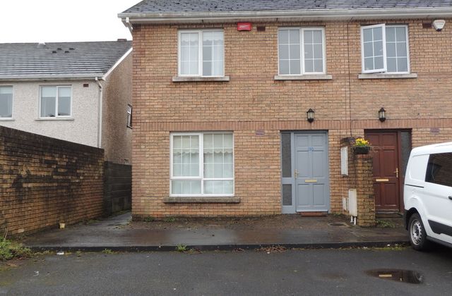 130 Fearann R&iacute;, Doughiska, Doughiska, Co. Galway - Click to view photos