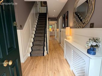 33 Newlyn Vale, Rochestown Road, Rochestown, Co. Cork - Image 2
