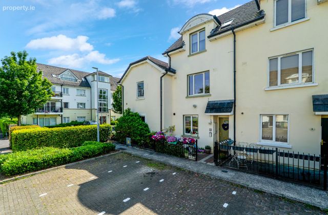 4 Delhurst Terrace, Ongar, Dublin 15 - Click to view photos