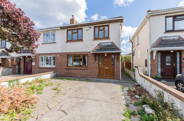 28 Chapel Gate, Naul Road, Balbriggan, Co. Dublin - Click to view photos