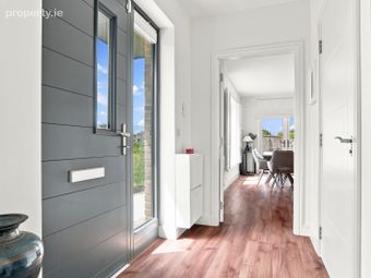 11 Mason Cross Green, Mason Cross, Newcastle, Co. Dublin, Newcastle, Co. Dublin - Image 3