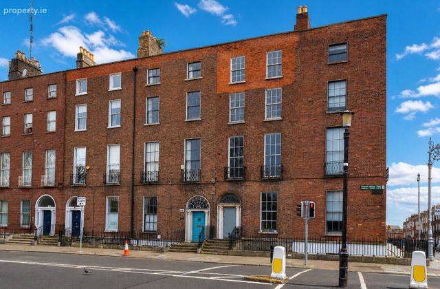 16 Mountjoy Square North, North City Centre, Dublin 1 - Click to view photos