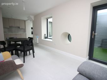 Apartment 1, 190 Old Youghal Road, St. Lukes, Co. Cork - Image 4