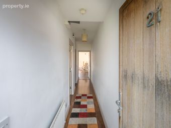 21 Elderwood Park, Boreenmanna Road, Cork, Ballintemple, Co. Cork - Image 2