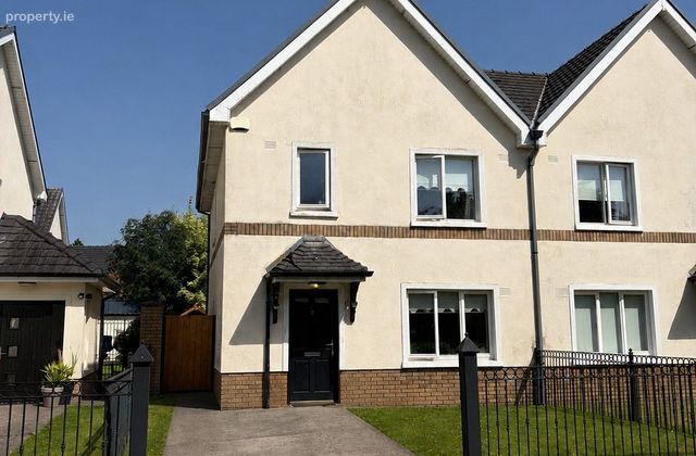Kilmalum Drive, Blessington Manor, Blessington, Co. Wicklow - Click to view photos