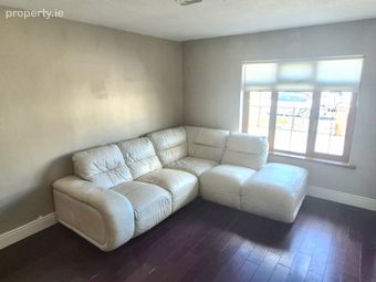 13 Belcamp Grove, Dublin 17, Priorswood, Dublin 17 - Image 3
