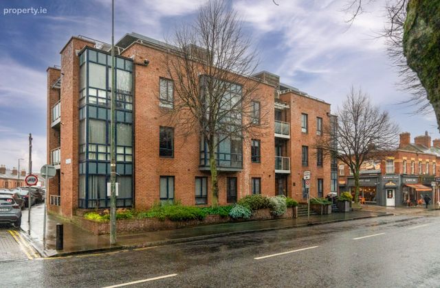 Apartment 2, Valencia House, North Circular Road, Dublin 7 - Click to view photos