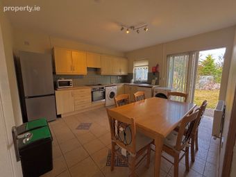 4 Newborough, Gorey, Gorey, Co. Wexford - Image 3