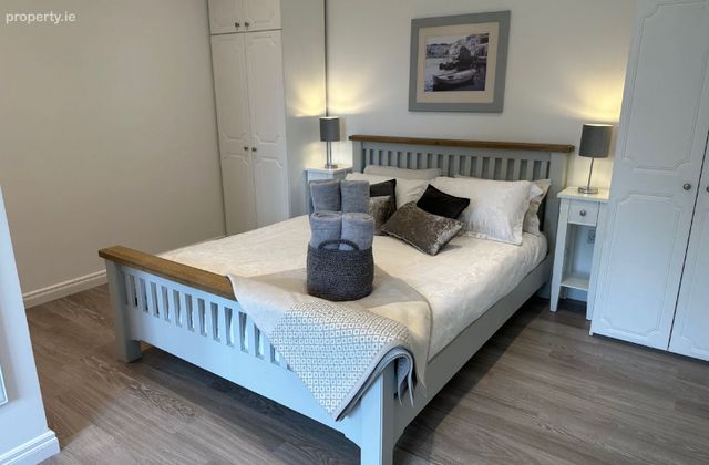 Oranmore, Galway, Oranmore, Co. Galway - Click to view photos