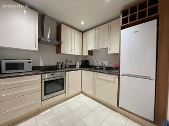 Apartment 17, Chancery Court, Christchurch, Dublin 8 - Image 5