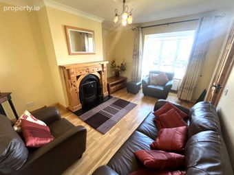 17 Manor Quarter, Knock, Co. Mayo - Image 3