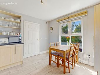14 Hamlet Square, Balbriggan, Co. Dublin - Image 4