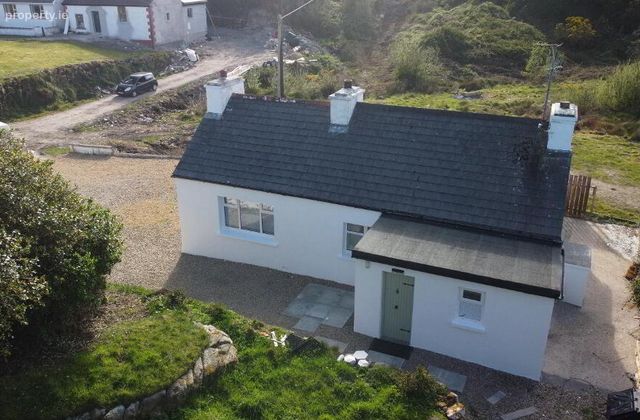 Upper Arlands, Burtonport, Co. Donegal, Burtonport, Co. Donegal - Click to view photos