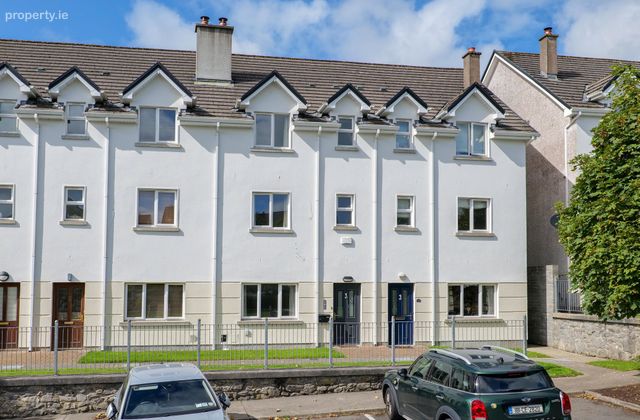 106 Sli Gheal, Ballymoneen Road, Knocknacarra, Galway, Knocknacarra, Co. Galway - Click to view photos