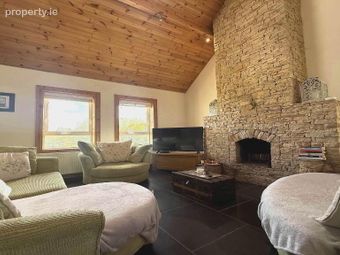 1 Roshine Acres, Burtonport, Co. Donegal, Burtonport, Co. Donegal - Image 3