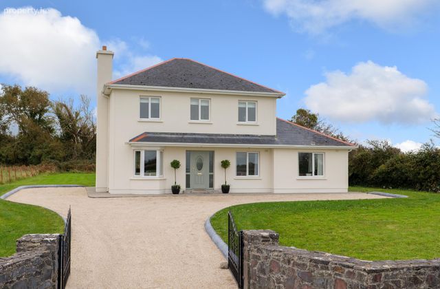 Biggera Beg, Belclare, Tuam, Co. Galway, Belclare, Co. Galway - Click to view photos
