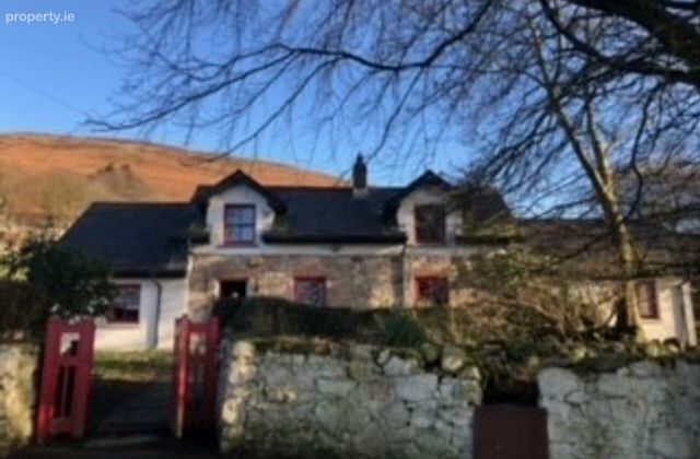 Sarah's Cottage, Annaverna, Ravensdale, Co. Louth - Click to view photos