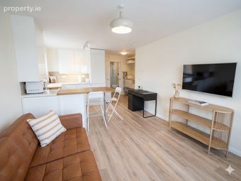 Apartment 1, Carlyle House, Howth, Dublin 13 - Image 2