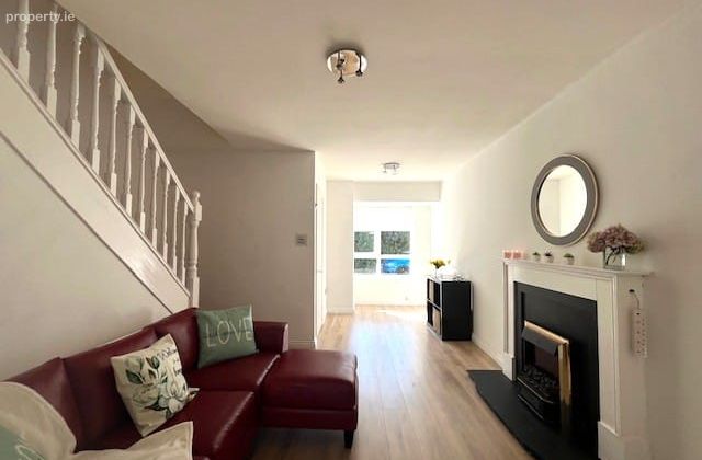 Castlegrange Square, Clondalkin, Dublin 22, Clondalkin, Dublin 22 - Click to view photos