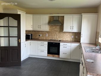 19 Oyster Bay Court, Carlingford, Carlingford, Co. Louth - Image 2