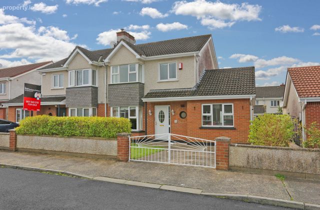 27 Coolraine Heights, Old Cratloe Road, Caherdavin, Co. Limerick - Click to view photos
