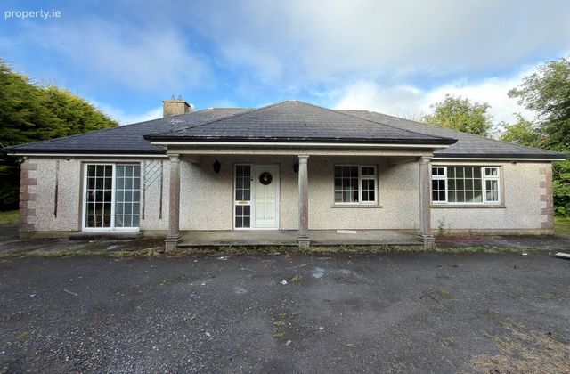 Youngstown, Taghmon, Co. Wexford, Taghmon, Co. Wexford - Click to view photos