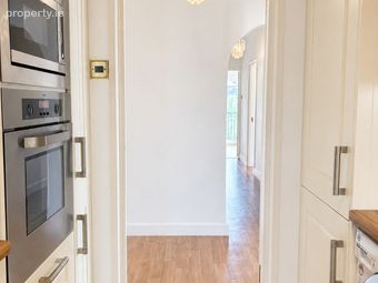 Apartment, Pembroke Court, Ballsbridge, Dublin 4 - Image 5