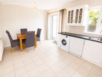 3 Riverchapel Lawns, Riverchapel, Co. Wexford - Image 5