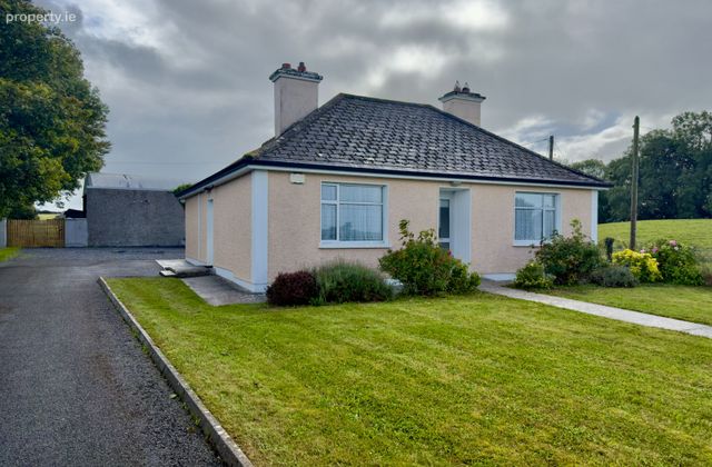 Ballynalty, Glencorrib, Co. Mayo - Click to view photos