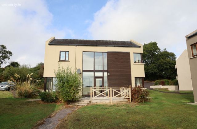 4 Castle Quay, Kilgobbin, Ballinadee, Ballinadee, Co. Cork - Click to view photos