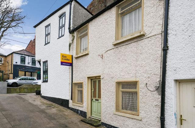 38 Maiden Row, Main Street, Chapelizod, Dublin 20, Chapelizod, Dublin 20 - Click to view photos