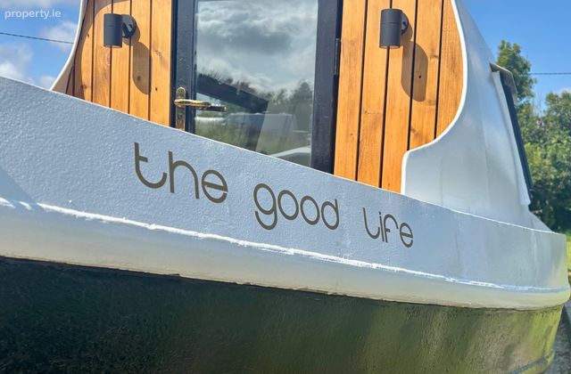 On Water, Grand Canal Dock, Kilmeage, Co. Kildare - Click to view photos