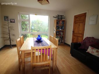 Carrow Roe, 4 Saint Munchin's Drive, Shannon Banks, Corbally, Westbury, Co. Clare - Image 4