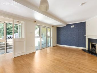 14a Willow Court, Druid Valley, Cabinteely, Dublin 18 - Image 3