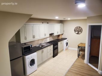 Apartment 3, Newtown Cottage, Newtown, Cobh, Co Cork P24 N735, Newtown, Co. Cork