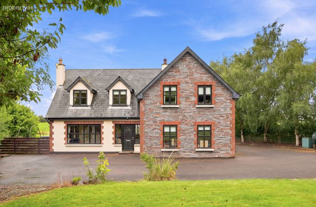Ballybeg, Ferns, Co. Wexford, Graigue More, Co. Wexford - Click to view photos