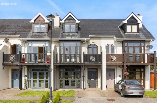 14 Harbour View, Tarmon Harbour, Whitehall, Co. Roscommon - Click to view photos