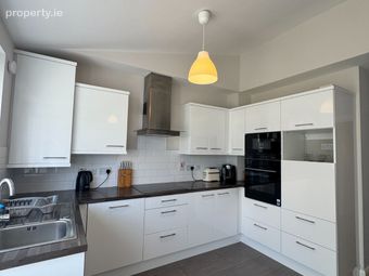 28 Park Avenue, Clongriffin, Clongriffin, Dublin 13 - Image 4