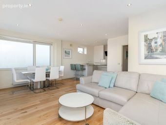 Apartment 22, The Crofton, 15/16 George's Place, Dun Laoghaire, Co. Dublin - Image 4