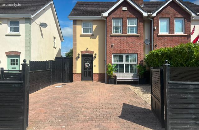 8 Gleann Alainn, Tullyallen, Co. Louth - Click to view photos