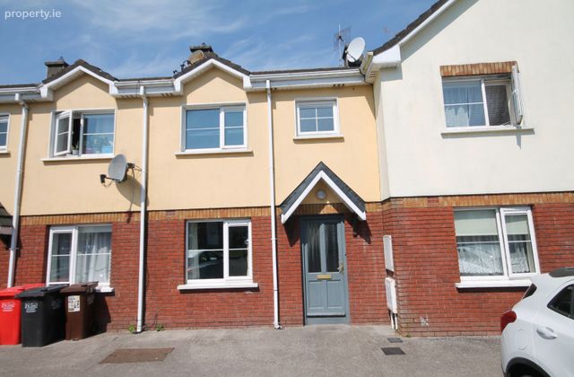 7 College Court, College Manor, Cobh, Co. Cork - Click to view photos