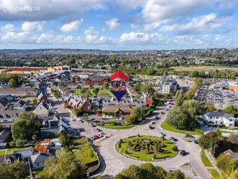 10 Douglas Close, Douglas, Co. Cork - Image 2