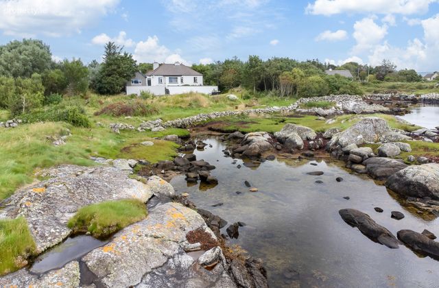 Bealadangan, Connemara, Co.galway, Connemara, Co. Galway - Click to view photos
