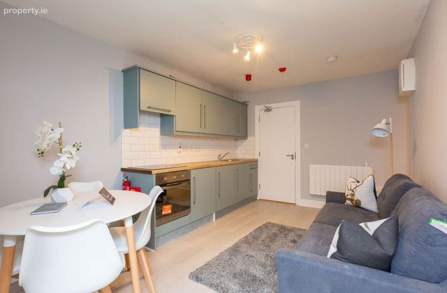 Flat 10, 130 Rathmines Road Lower, Rathmines, Dublin 6 - Click to view photos
